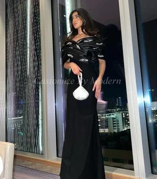 Crne haljine Sirena za prom s otvorenim ramenima, izvezena perle, dužina do poda, večernje haljine i Saudijskoj Arabiji, formalnu haljinu za zurke