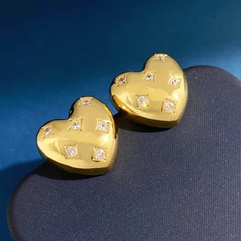 Europski i američki naušnice love s mikro-umetak od циркона, male naušnice u obliku srca, od svježeg i slatke breskve