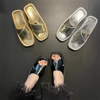Lagani luksuzne marke ljetne ženske papuče za vaš odmor udobne cipele na ravne cipele, ženske sandale s okruglim vrhom i otvorenim vrhom na niskim potpeticama