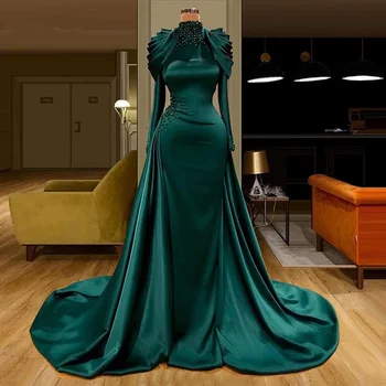 Otmena i elegantna zelene muslimanski večernje haljine s dugim rukavima, Sirena, atlas s visokim cutaway, izvezen perle, ženske haljine velikih dimenzija za prom